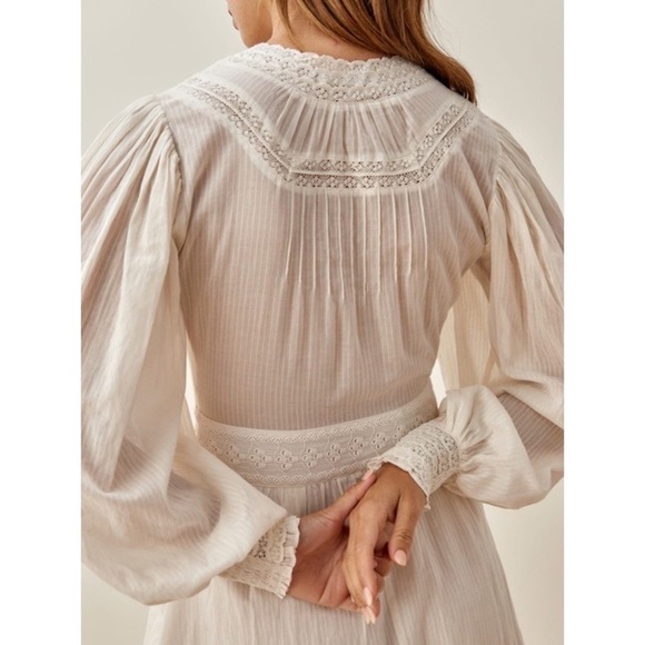 Reformation Dress Elisabetta Lace Long-Sleeve Cotton Mini Peasant Cream 10 EUC - Picture 9 of 10